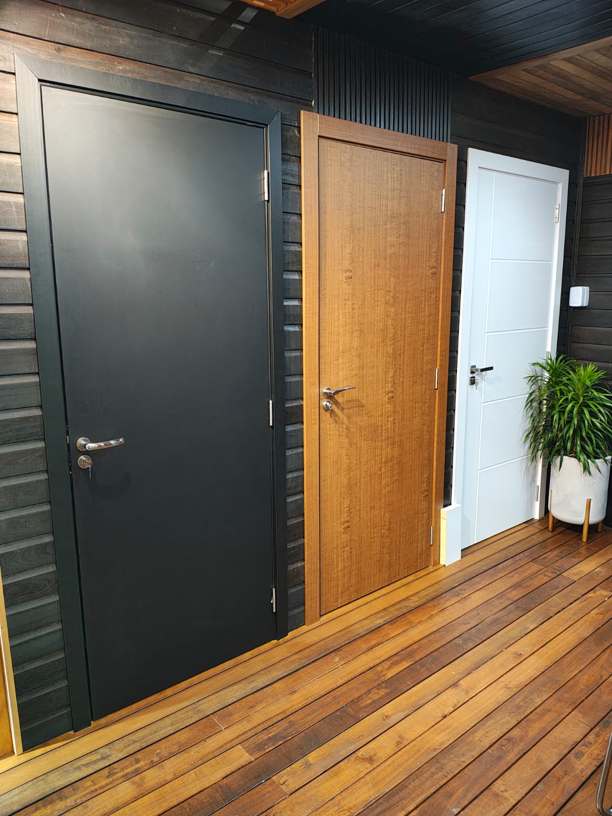 WhatsApp Image 2025-08-25 at 17.33.38 (1)